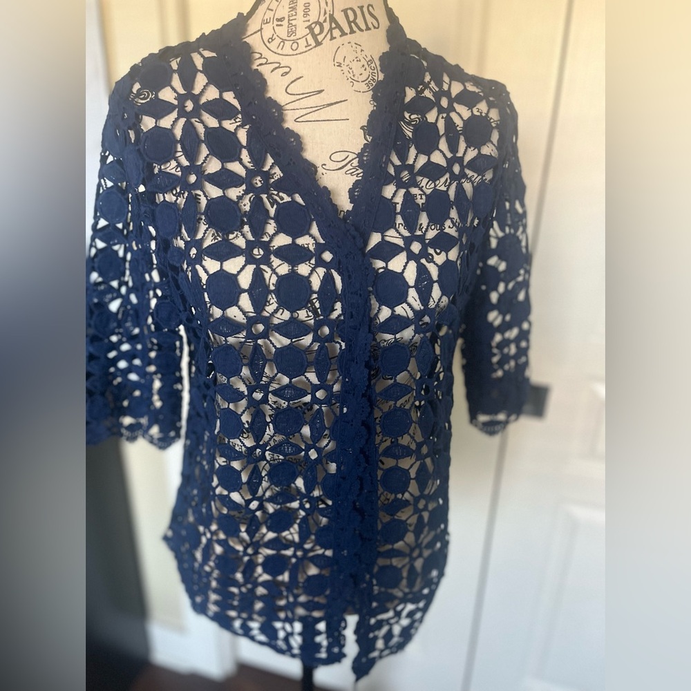 NWT brand Belle Poque Navy Blue Lace jacket/cardigan. - Picture 3 of 4